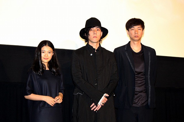 （左から）杉咲花、野田洋次郎、松永大司監督