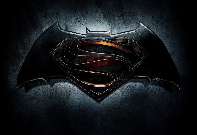 B・アフレック×H・カビル「バットマン vs スーパーマン」来年3月公開