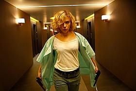「LUCY ルーシー」の一場面「LUCY ルーシー」