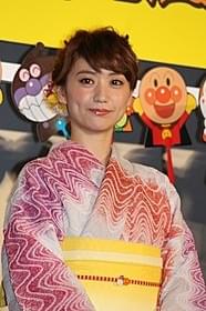 浴衣姿で登壇した大島優子「それいけ!アンパンマン ミージャと魔法のランプ」