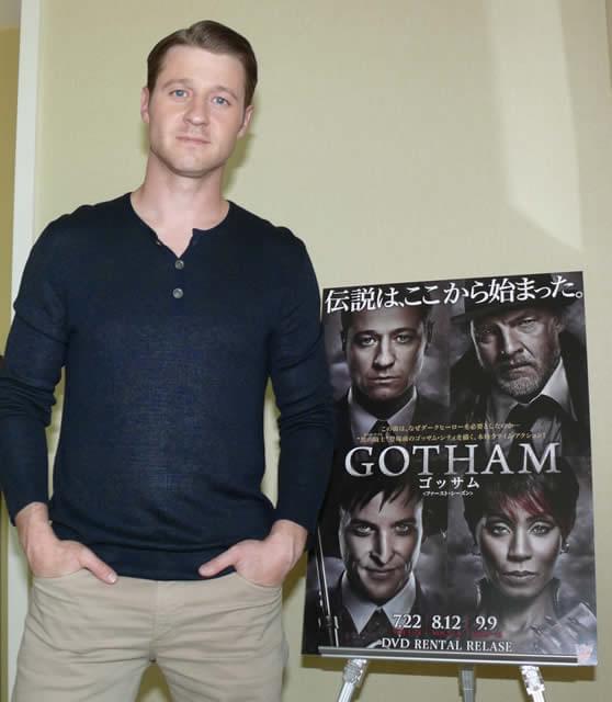 「GOTHAM」主演俳優、「ダークナイト」で同役を演じるゲイリー・オールドマンに白旗!?