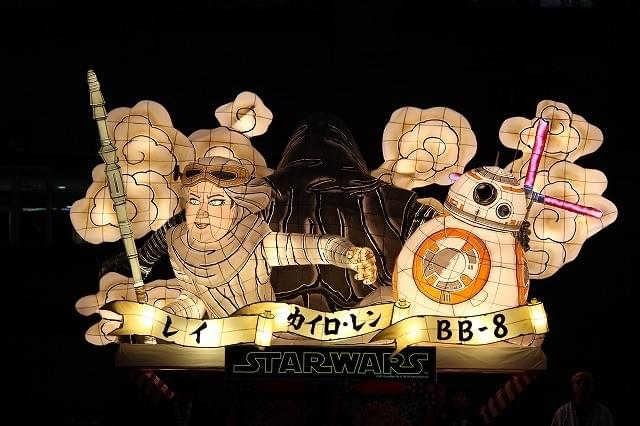 スター・ウォーズねぶたが青森に登場！シークレットデザイン披露に約3万人結集