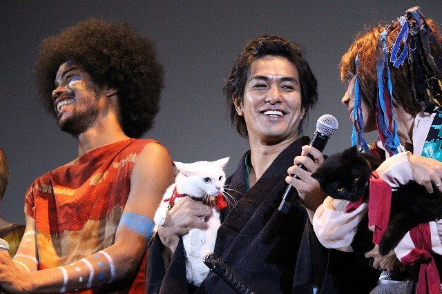 北村一輝、「猫侍」共演LiLiCoからの「好きです」告白に苦笑い - 画像7