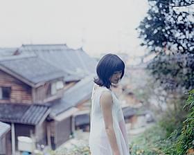 土屋太鳳のみずみずしい姿を収めた 「まれ」写真集が発売「ホノカアボーイ」