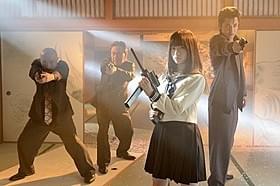 「セーラー服と機関銃 卒業」の一場面「セーラー服と機関銃」