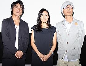 舞台挨拶に出席した(左から) 三元雅芸、黒川芽以、千葉誠治監督「忍者狩り」