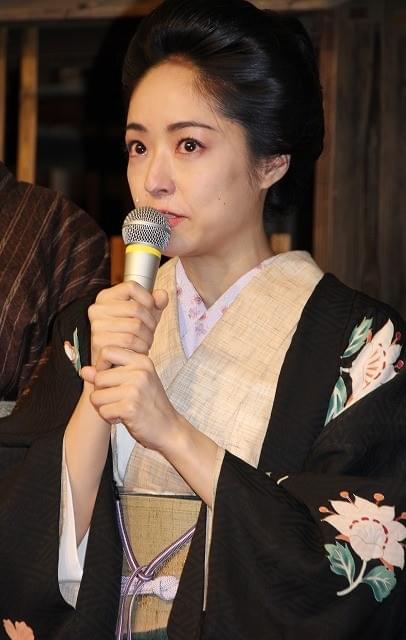 井上真央、「花燃ゆ」泣き笑いのクランクアップ「こんなに成長できた作品はない」