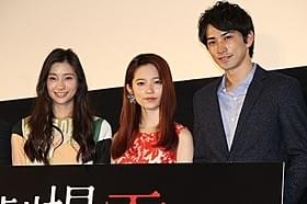 舞台挨拶を盛り上げた島崎遥香ら「劇場霊」