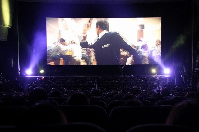 「キングスマン」パーティ上映会を“潜入捜査”！スーツ姿のファン約300人が熱狂 - 画像3