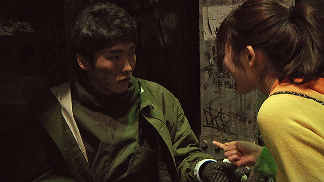柄本佑、田村愛ら出演　震災直後の渋谷で撮られた未公開作「ロボとミリ」が初上映