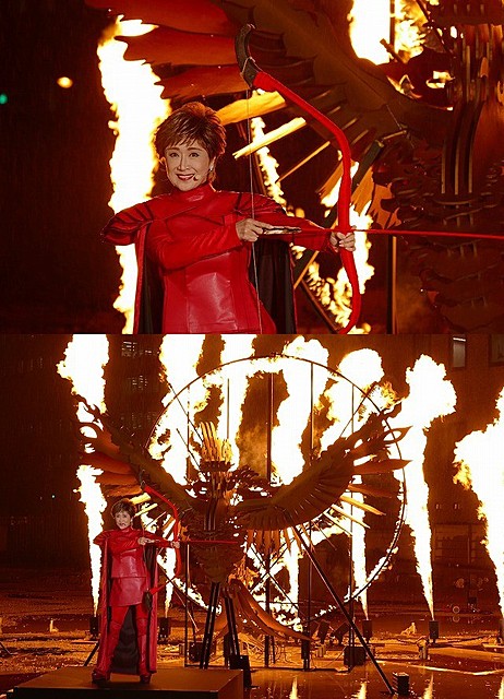 “ラスボス”小林幸子、燃えさかる炎を背負い「ハンガー・ゲーム」完結を宣言 - 画像1