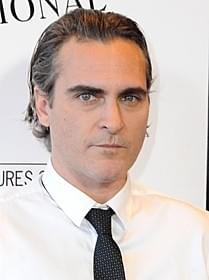 ホアキン・フェニックス「容疑者、ホアキン・フェニックス」