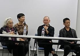 (左から)野上照代氏、ツァイ・ミンリャン、リー・カンション「秋日」