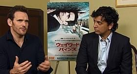 仲むつまじい様子の マット・ディロンとM・ナイト・シャマラン監督「シックス・センス」
