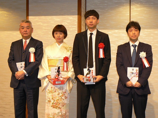 （左から）進藤氏、岨手監督、松永監督、那須田氏