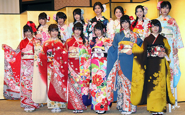 入山杏奈命名、AKB48グループ新成人は“遅咲き世代”「立派な花になる予定です」