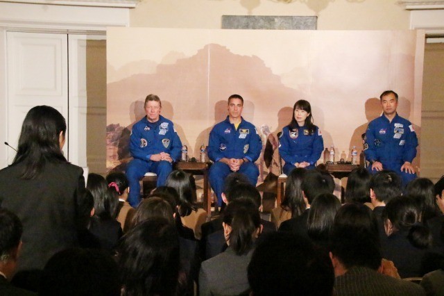 日米宇宙飛行士が「オデッセイ」を通して“宇宙での心得”を学生に伝授！ - 画像5