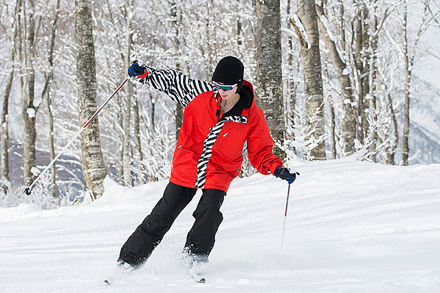 高杉真宙、スキー選手役に初挑戦 長野五輪の競技場で練習重ね「今は楽しく滑ってます」 - 画像15