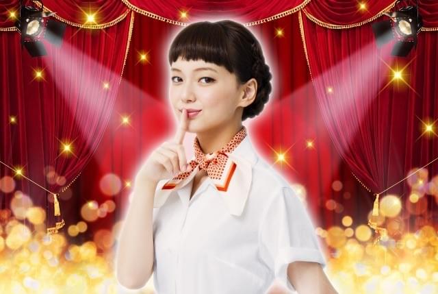 多部未華子、「あやしい彼女」でポップな70年代ファッションを披露