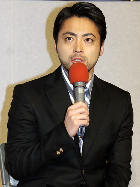 NHKスペシャルのナレーションを 完遂した俳優の山田孝之