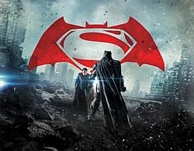 勝者はどちらに?「バットマン vs スーパーマン ジャスティスの誕生」