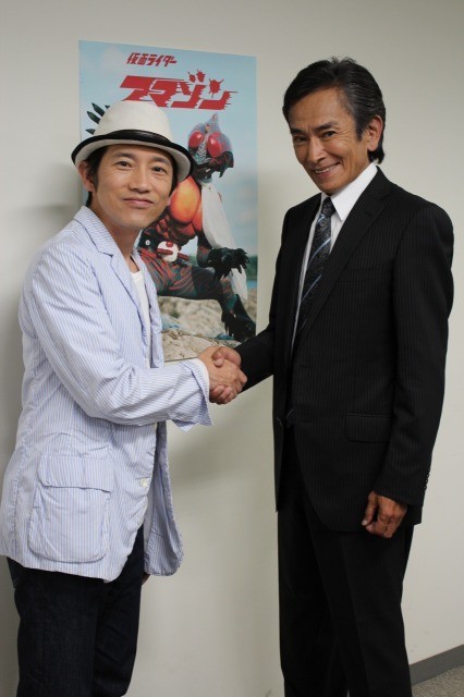 （左から）松田洋治と岡崎徹
