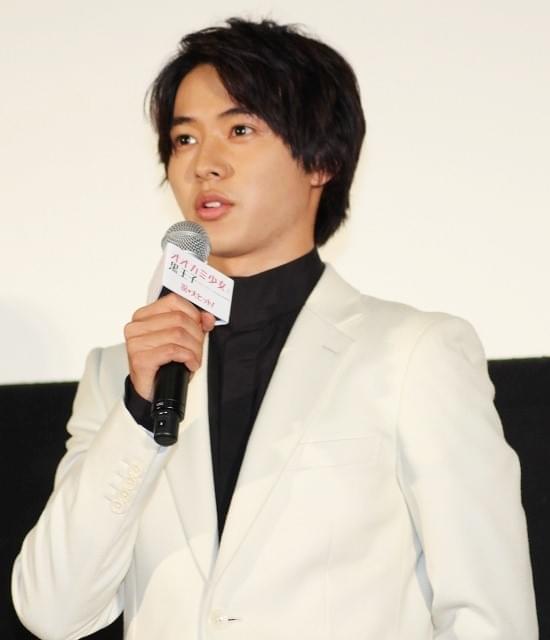 山崎賢人、「黒王子」に感化されドS度上昇中？