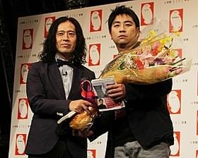 又吉直樹と羽田圭介氏に扮したレイザーラモンRG「火花」