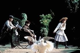 1993年に製作された「秘密の花園」「パディントン」