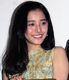新木優子「植物図鑑 運命の恋、ひろいました」