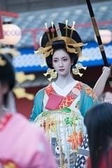 絢爛豪華にして妖艶