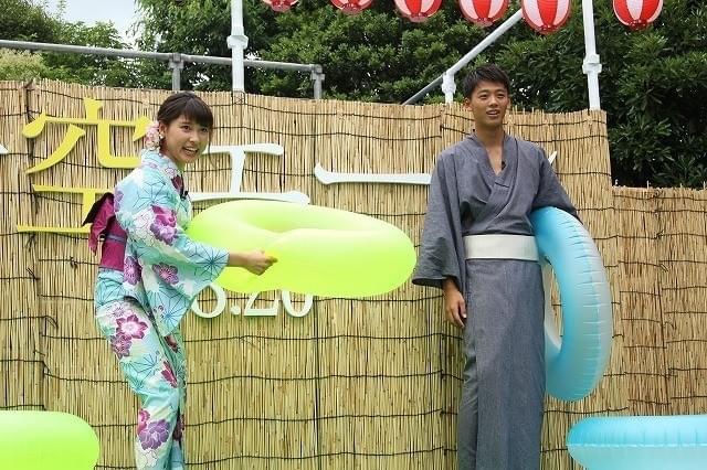 浴衣姿の土屋太鳳と竹内涼真