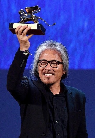 べネチア映画祭、フィリピン社会映したラブ・ディアス監督作が金獅子賞