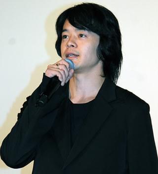 本木雅弘、竹原ピストル＆池松壮亮との“三角関係”を釈明「こっちが本妻であっちが愛人」