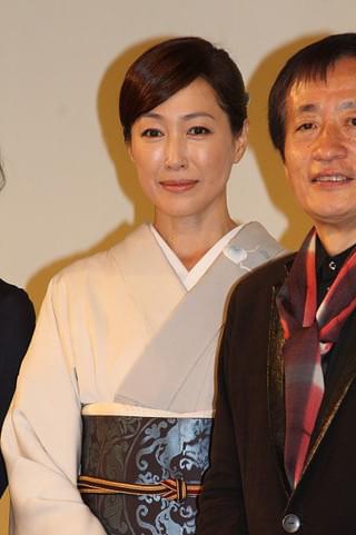 高島礼子、3カ月半ぶり公の場 和服姿で登壇