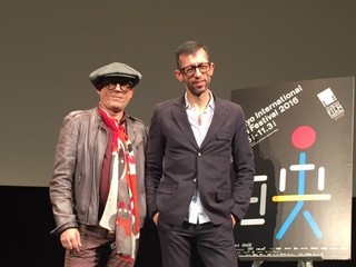 日本の天狗面も登場 鬼才ジョアン・ペドロ・ロドリゲス、ロカルノ受賞の最新作語る