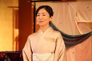 松雪泰子がYuki Saito監督が現代版「古都」を京都で撮った意義を熱く説く