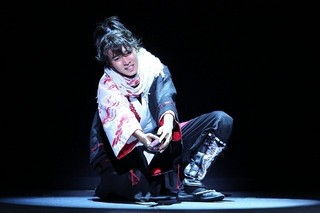 山崎賢人×深作健太の舞台「里見八犬伝」が17年4月から再演決定！