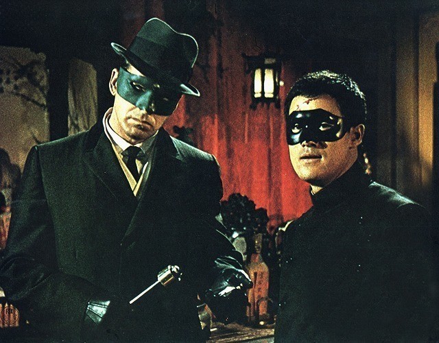 正義のヒーローを演じた バン・ウィリアムズさん（左）