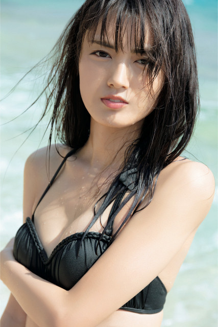 若手注目女優・水谷果穂、泡風呂に初挑戦！セカンド写真集で「成長した姿を見て」