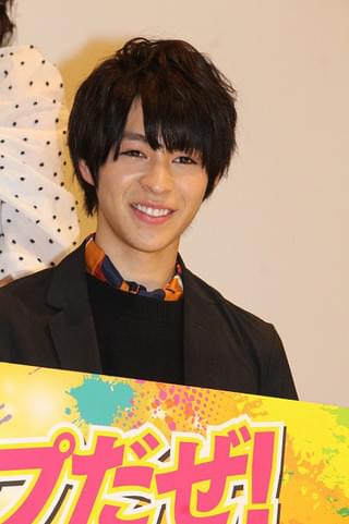 棚橋弘至、仮面ライダー俳優と生変身ポーズ披露