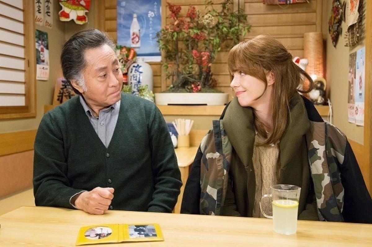 北大路欣也出演「三匹のおっさん3」にシャーロット・ケイト