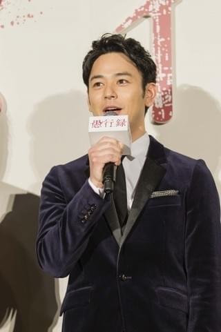 “兄妹”妻夫木聡＆満島ひかり、「愚行録」撮影中に「愛してるよ！」とメールし合う？