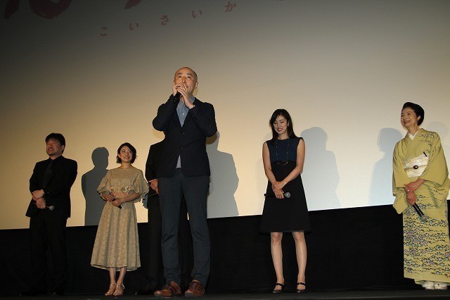 名脚本家・遊川和彦、初監督作の公開にウルッ 阿部寛、天海祐希らも感激 - 画像9