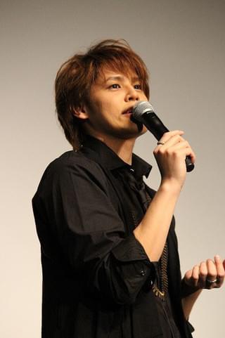 宮野真守の“奇妙”すぎる特技にファン爆笑「なんでも牛乳と一緒に食べます」