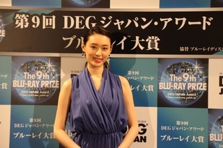 「第9回ブルーレイ大賞」アンバサダー栗山千明、「フォースの覚醒」グランプリ獲得に感慨