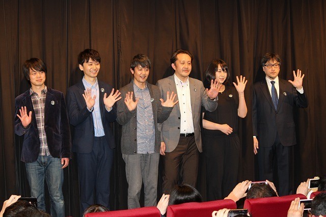 人気戯曲を映画化「テラスにて」山内ケンジ監督ら一同、満員御礼に感激