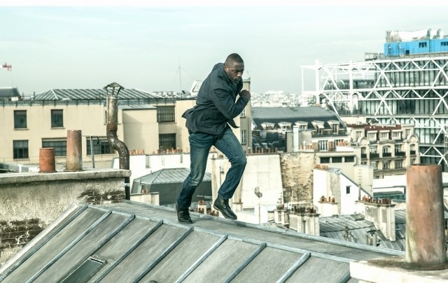 イドリス・エルバが屋根の上で命がけの追いかけっこ？「フレンチ・ラン」本編映像公開
