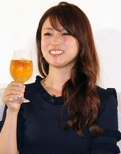 ヱビスビールの新商品をPRした深田恭子