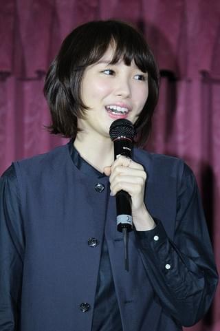 飯豊まりえ「暗黒女子」原作者・秋吉理香子のストーリー創作の秘訣に感嘆